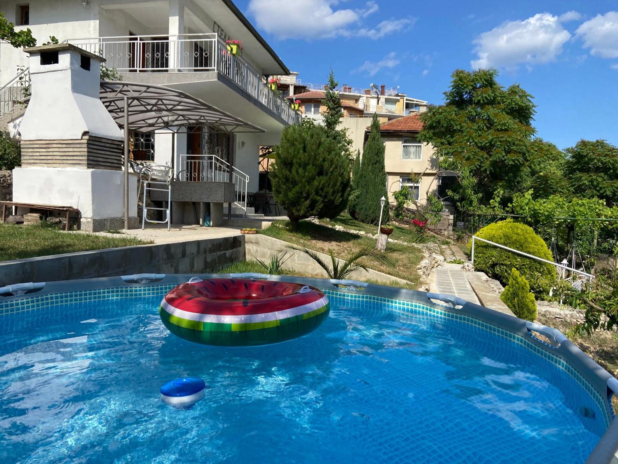 Villa Stella - Private House With Parking Spot, Pool And Sea View Varna Exterior photo